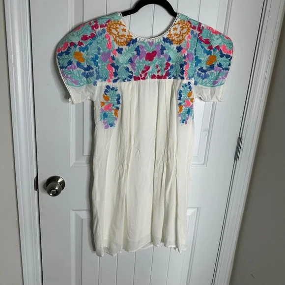 Buddy Love embroidered floral Mexican wedding dress boho size XS resort vacation - Picture 7 of 9